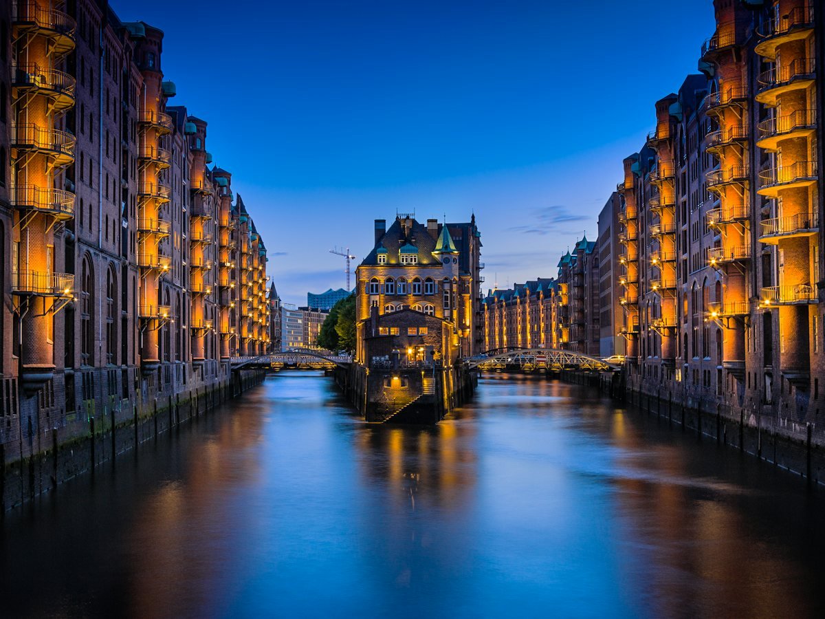 Speicherstadt din Hamburg, noaptea